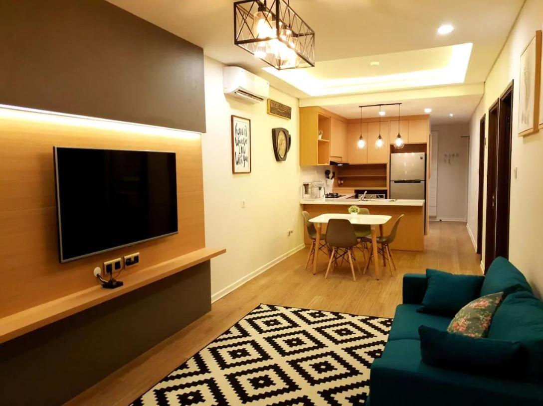 Villa Graha Padma Avonia à Semarang Extérieur photo